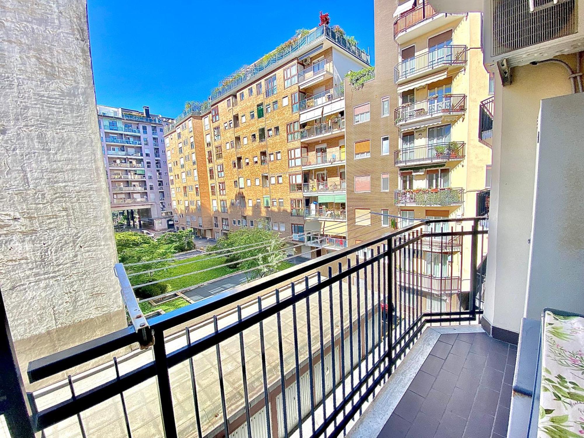 Beada Home, A Pochi Passi Dal Centro Storico Milano E Navigli, Con Fermata Metropolitana Sotto Casa Esterno foto